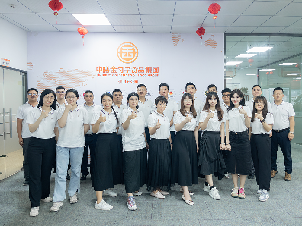 佛山食堂承包,专业服务,美味与健康同行.png